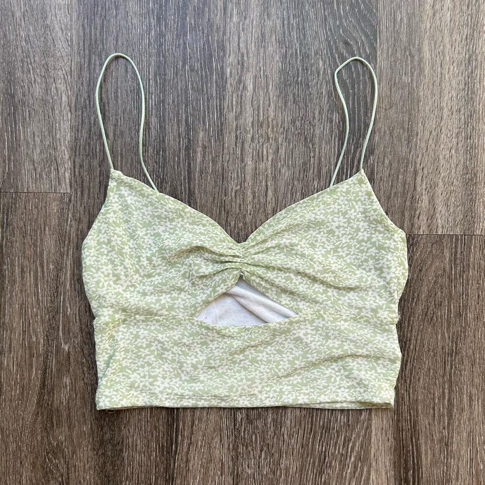 Spaghetti Strap Twist-Front Crop Top - Light Green Floral